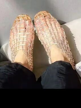 Breathable Woven Slip-On Flats in Blush Pink